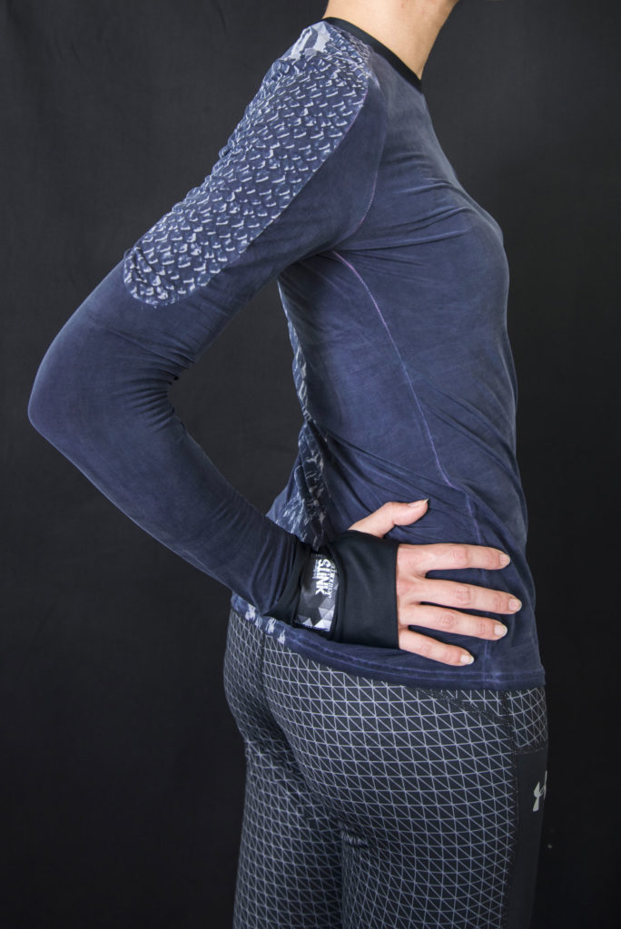 Long-sleeve shirt Prototype designed by Meidea for Intelligence Knits Jeanologia's collection