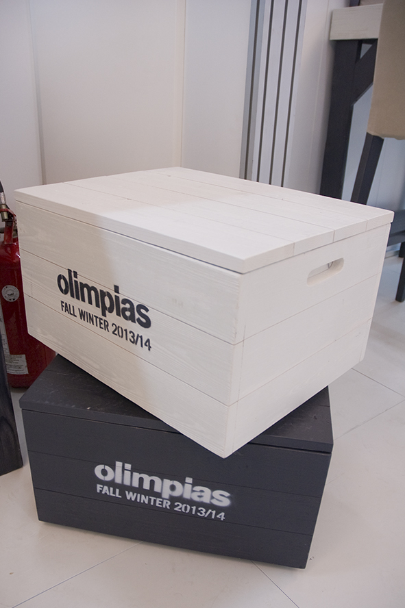 Stand by Meidea for Olimpias Fall Winter 2013-2014